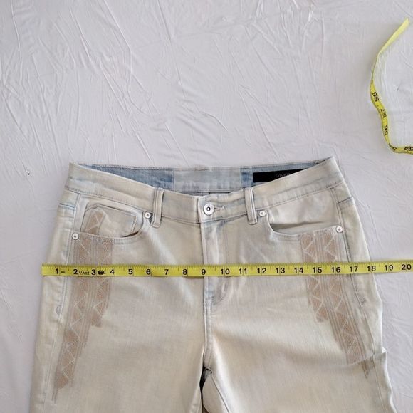 Calvin Klein Jeans Ultimate Skinny Light Washed embroidered front Jeans - Picture 12 of 16